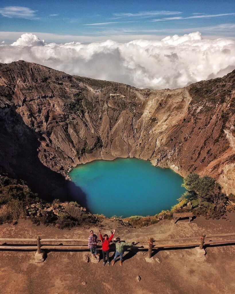 TOUR VOLCÁN IRAZU, VALLE DE OROSI Y JARDINES LANKASTER