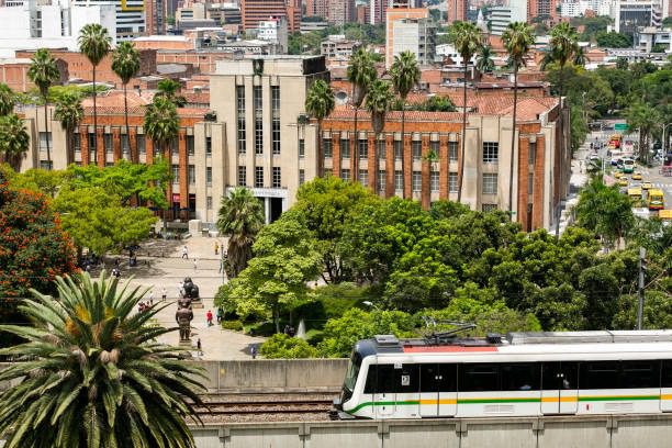 TOUR VISITA POR LA CIUDAD DE MEDELLIN + MUSEO DE  ANTIOQUIA