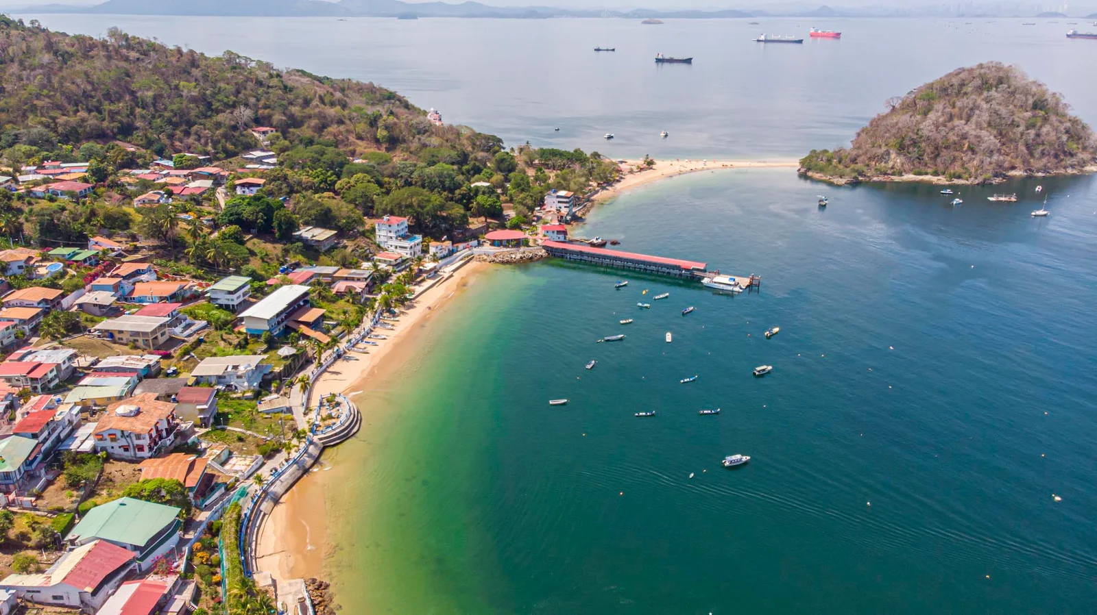 TOUR PASA DÍA ISLA TABOGA PANAMÁ